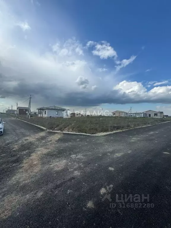 Участок в Московская область, Домодедово Барыбино мкр, КП Ильинская ... - Фото 1