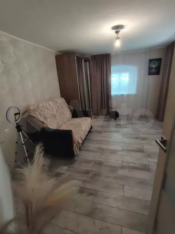 2-к. квартира, 42 м, 1/2 эт. - Фото 1