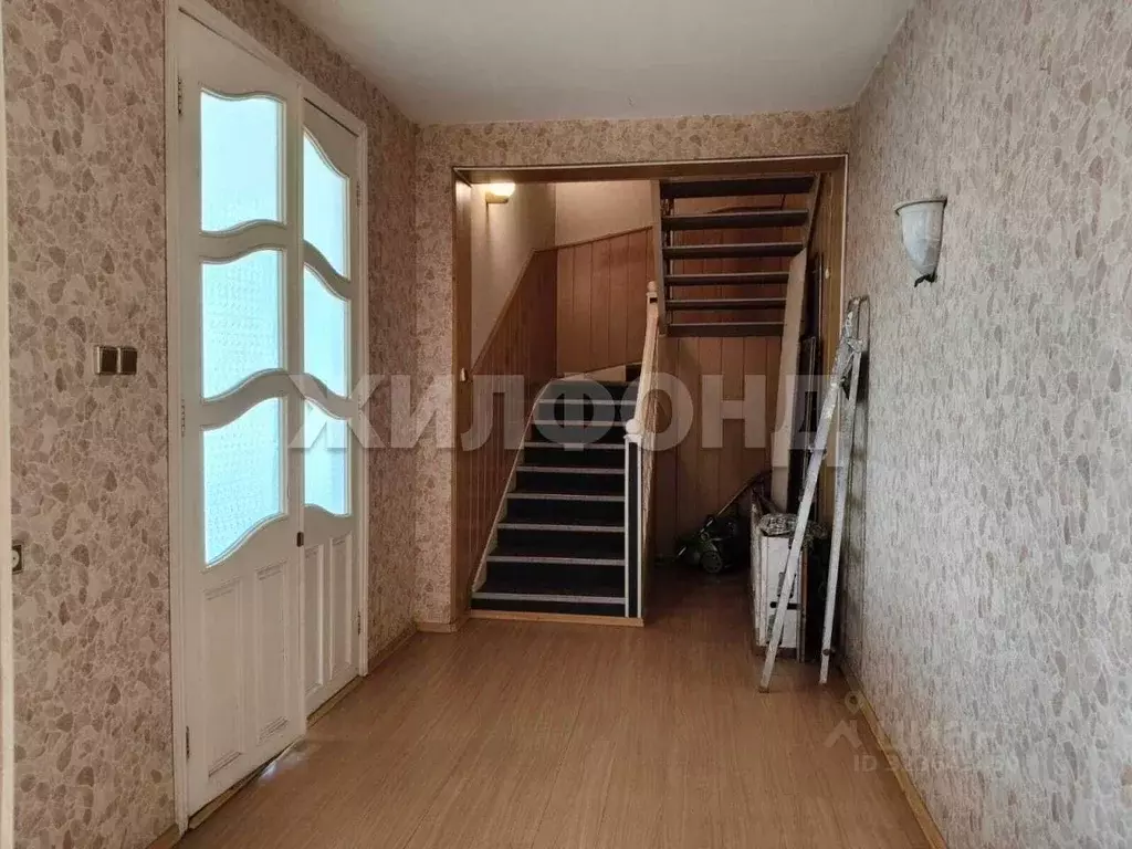 5-к кв. Хакасия, Абакан ул. Чертыгашева, 126 (164.0 м) - Фото 2