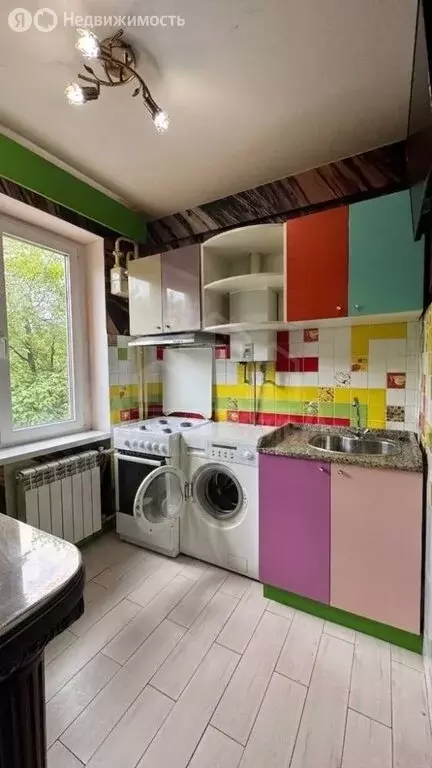 3-комнатная квартира: Кисловодск, улица 40 лет Октября, 30 (59.9 м) - Фото 1