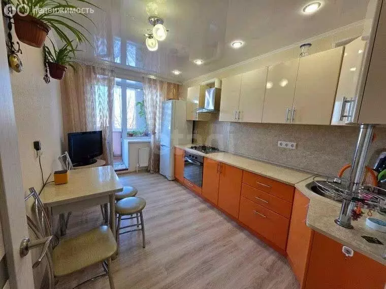 1-комнатная квартира: Энгельс, улица Ломоносова, 29 (45 м) - Фото 1