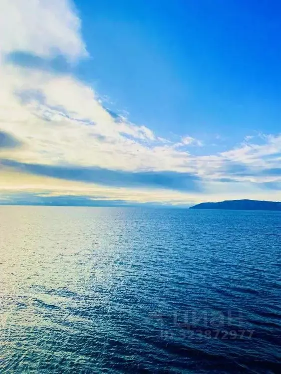 Дом в Иркутская область, Иркутский муниципальный округ, Листвянка рп ... - Фото 1