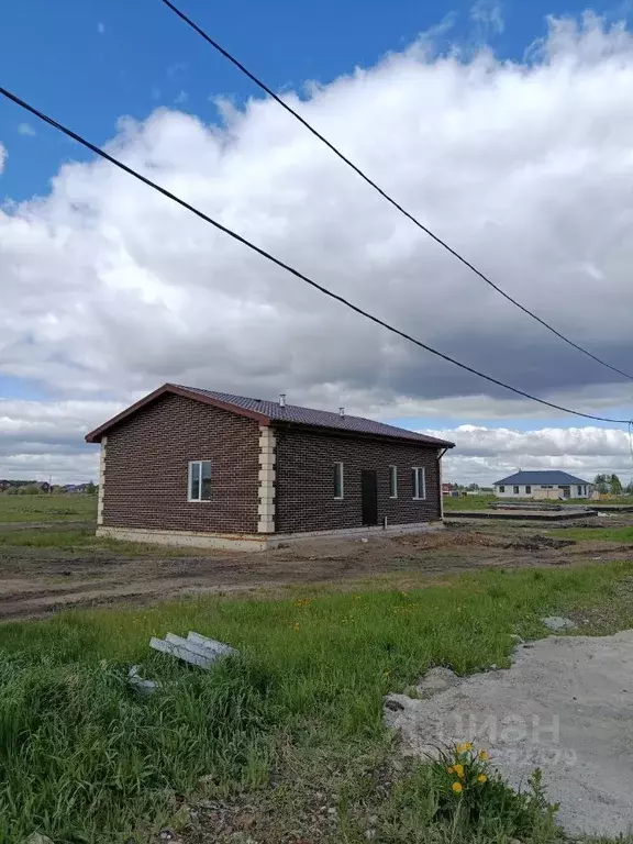 Дом в Омская область, Омский район муниципальный округ, с. Ребровка ... - Фото 2