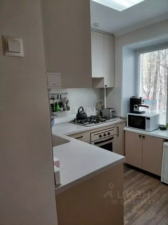3-к кв. Московская область, Люберцы ул. 50 лет ВЛКСМ, 4 (52.0 м) - Фото 0