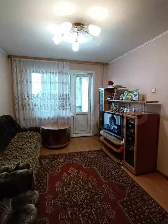 Комната 27,3 м в 3-к., 7/9 эт. - Фото 1