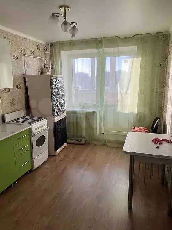1-к. квартира, 42 м, 9/10 эт. - Фото 1