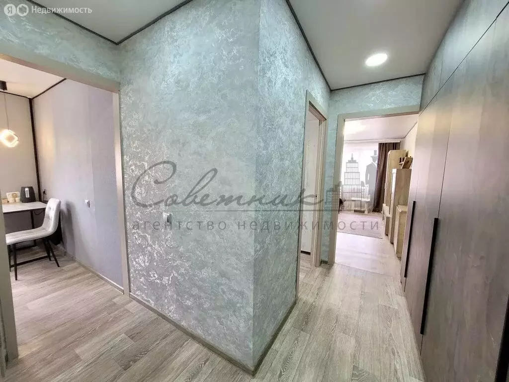 3-комнатная квартира: Старый Оскол, микрорайон Лебединец, 4 (51.7 м) - Фото 2