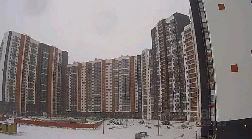 Гараж в Санкт-Петербург ул. Маршала Казакова, 82к3 (12 м) - Фото 1