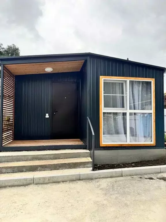 Дом в Ставропольский край, Кочубеевский муниципальный округ, с. ... - Фото 1