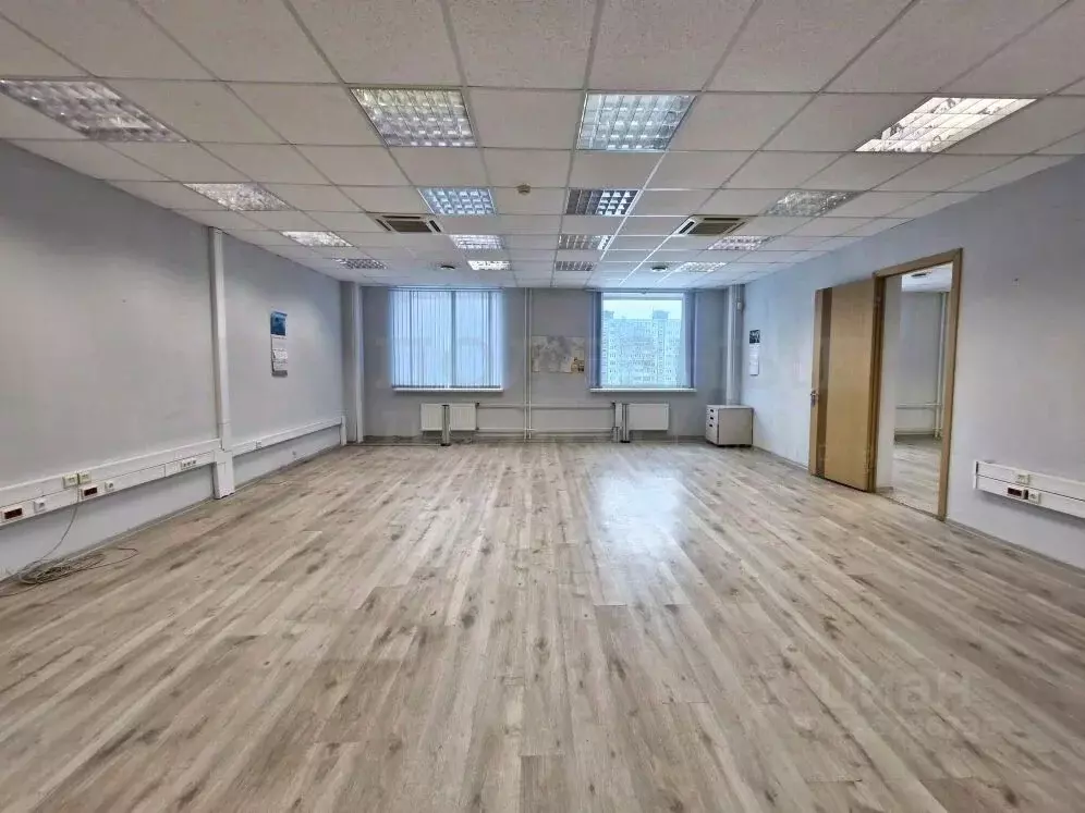 Офис в Новгородская область, Великий Новгород просп. Мира, 32к1 (102 ... - Фото 2