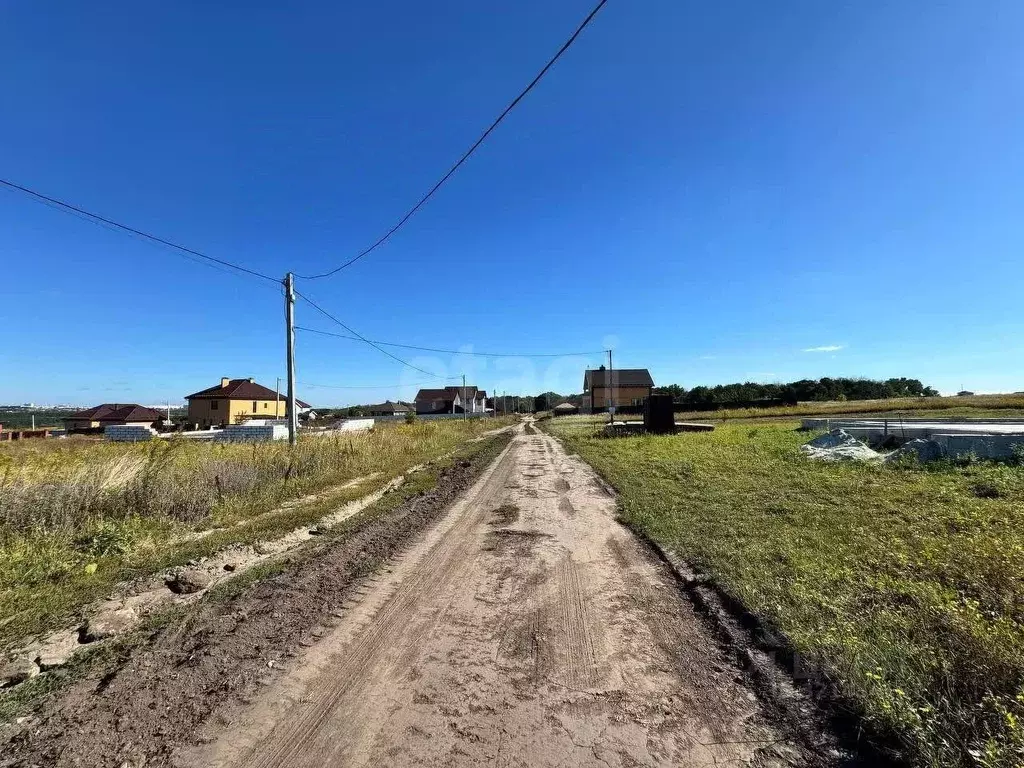 Участок в Курская область, Курский район, Моковский сельсовет, д. ... - Фото 1