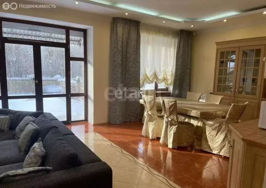 Дом в Тюмень, Барнаульская улица (284.2 м) - Фото 2