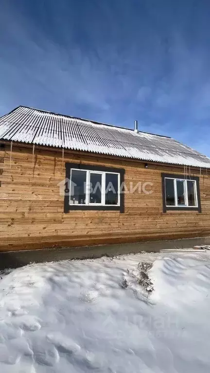 Дом в Бурятия, Тарбагатайский район, Саянтуйское муниципальное ... - Фото 1