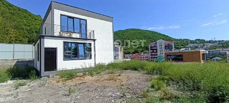 Дом в Краснодарский край, Туапсе ул. Калараша, 72 (211 м) - Фото 1