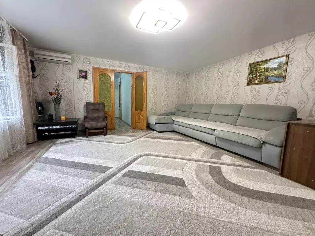 Дом в Астраханская область, Астрахань Староастраханская ул., 17Б (140 ... - Фото 2