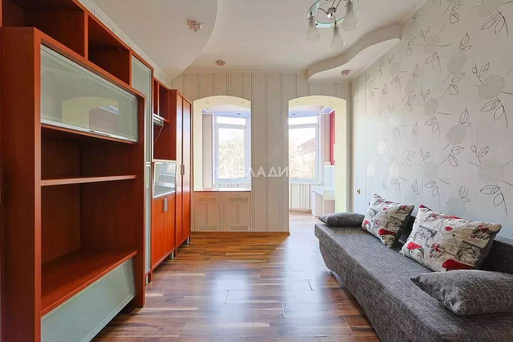 1-к кв. Калининградская область, Калининград Красная ул., 17 (34.9 м) - Фото 1