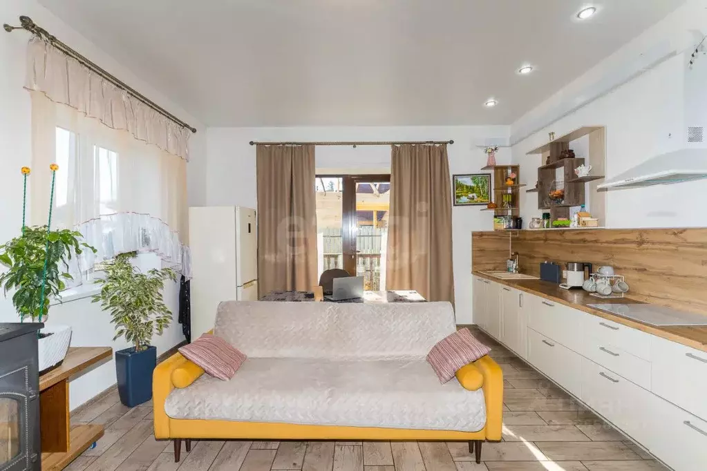 Дом в Иркутская область, Иркутский муниципальный округ, пос. Дзержинск ... - Фото 2