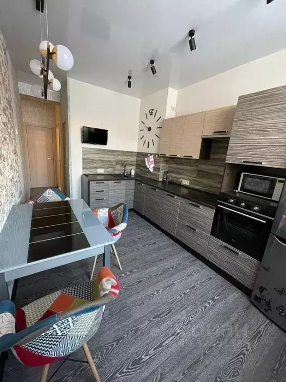 2-к кв. Красноярский край, Норильск Комсомольская ул., 10 (61.1 м) - Фото 1