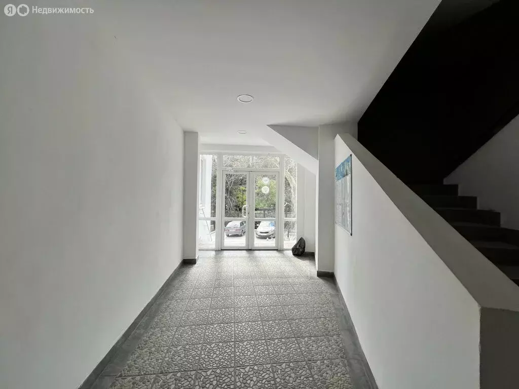 1-комнатная квартира: Партенит, Прибрежная улица, 7 (36.2 м) - Фото 2