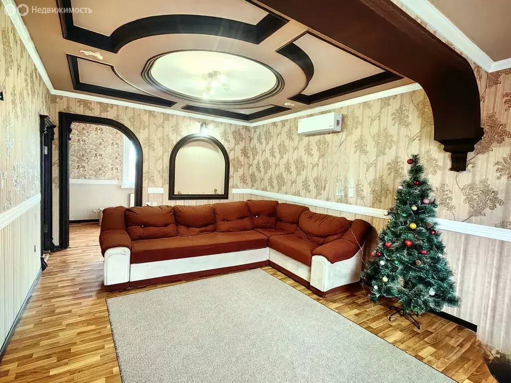 Дом в Ейск, улица Балабанова (120 м) - Фото 1