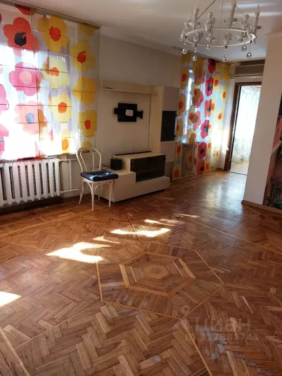 3-к кв. Самарская область, Тольятти ул. Лизы Чайкиной, 50 (82.1 м) - Фото 1