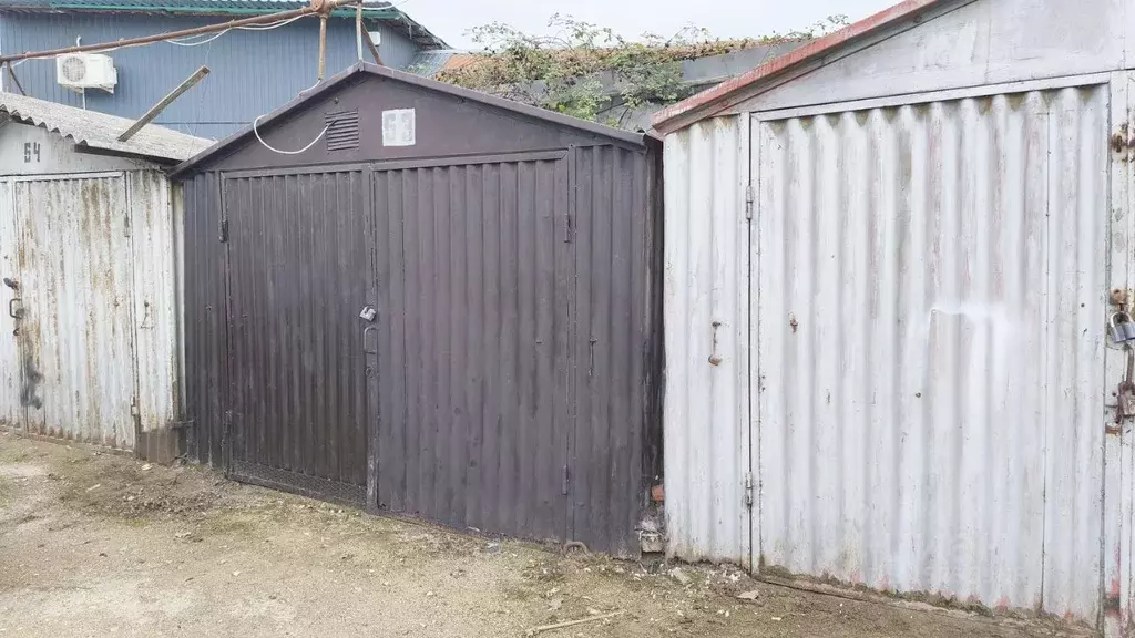 Гараж в Севастополь ул. Маршала Бирюзова, 90 (18 м) - Фото 1