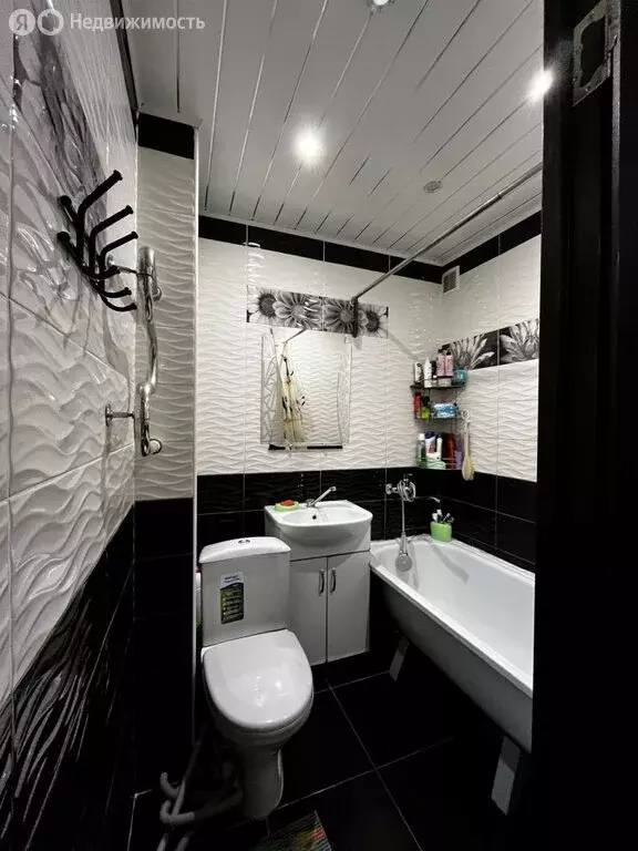 1-комнатная квартира: Сыктывкар, улица Славы, 16 (33.4 м) - Фото 1