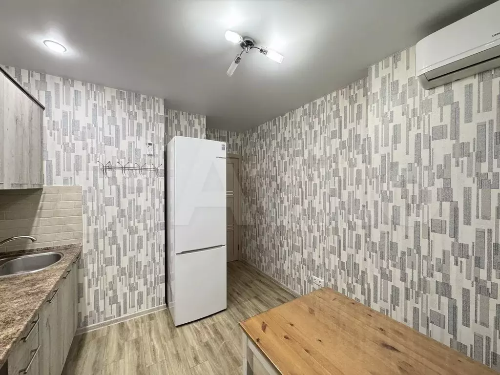 1-к. квартира, 42 м, 5/9 эт. - Фото 1