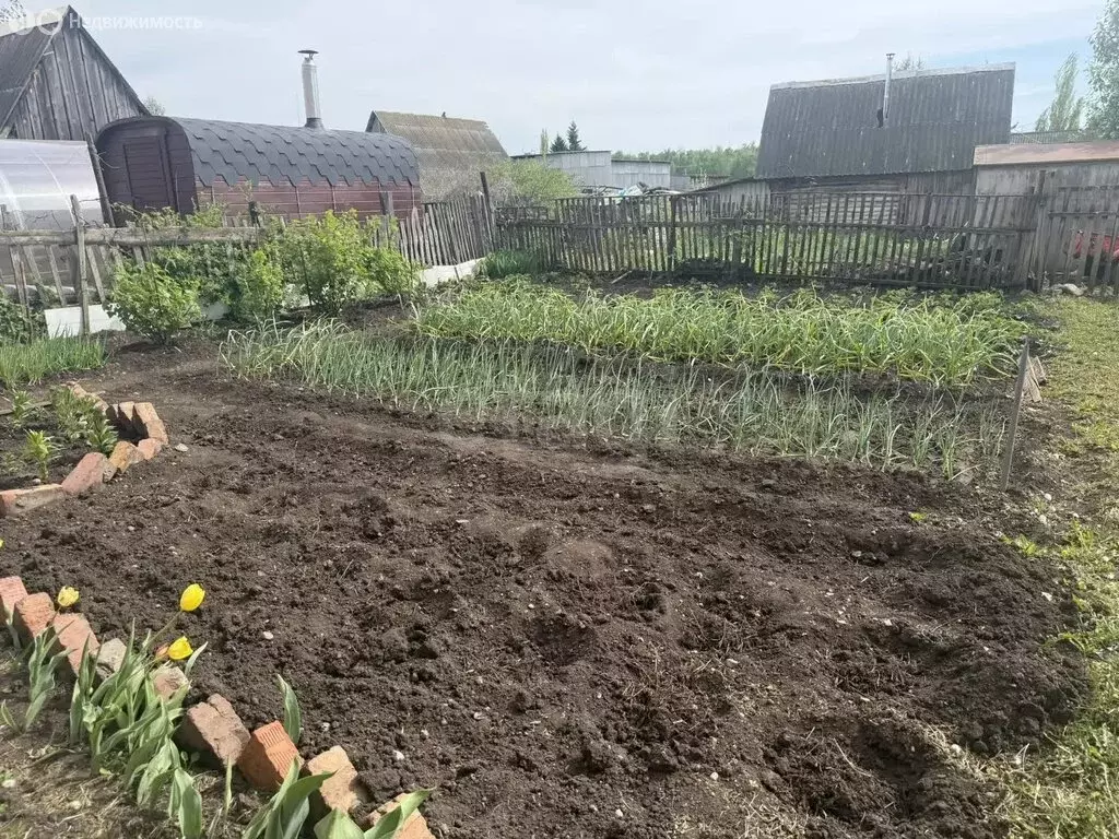 3-комнатная квартира: деревня Корнеевка, улица Гагарина, 10 (57.8 м) - Фото 1