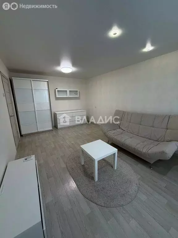 1-комнатная квартира: Нижний Новгород, улица Федосеенко, 4 (37.7 м) - Фото 1