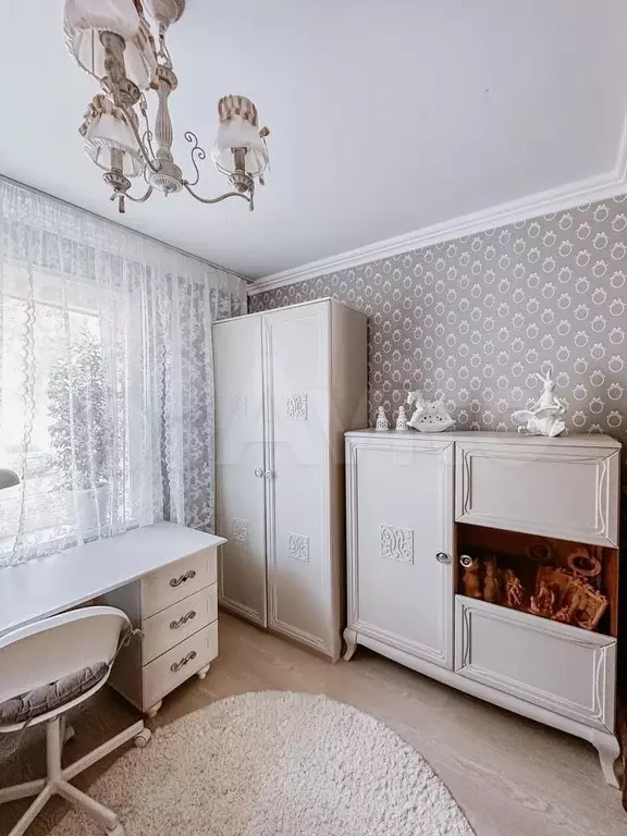 3-к. квартира, 100м, 1/4эт. - Фото 1