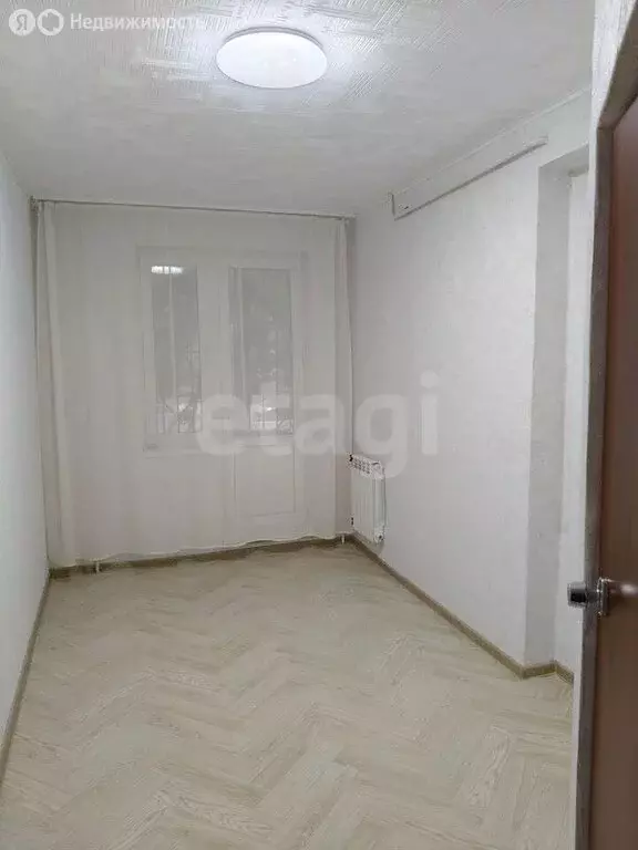 Квартира-студия: Челябинск, улица Молодогвардейцев, 14 (10.7 м) - Фото 1
