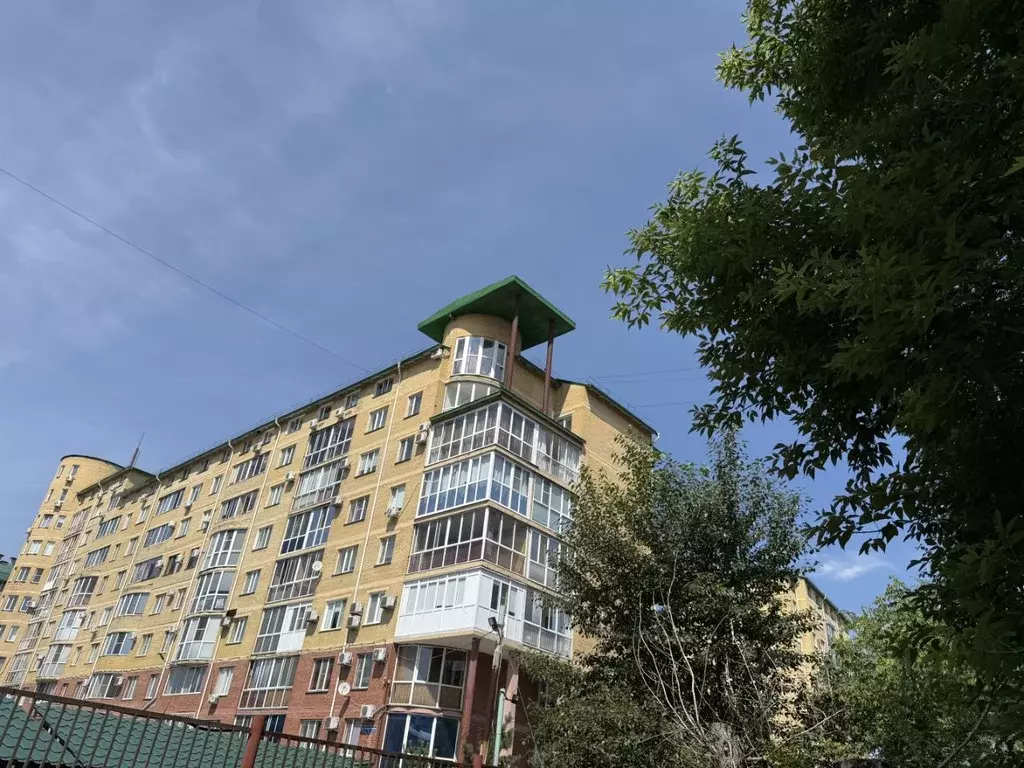 3-к кв. Омская область, Омск Транссибирская ул., 6 (109.4 м) - Фото 1