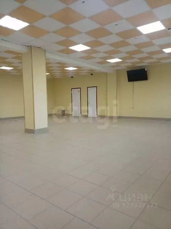 Офис в Калужская область, пос. Бабынино ул. Кооперативная (150 м) - Фото 1