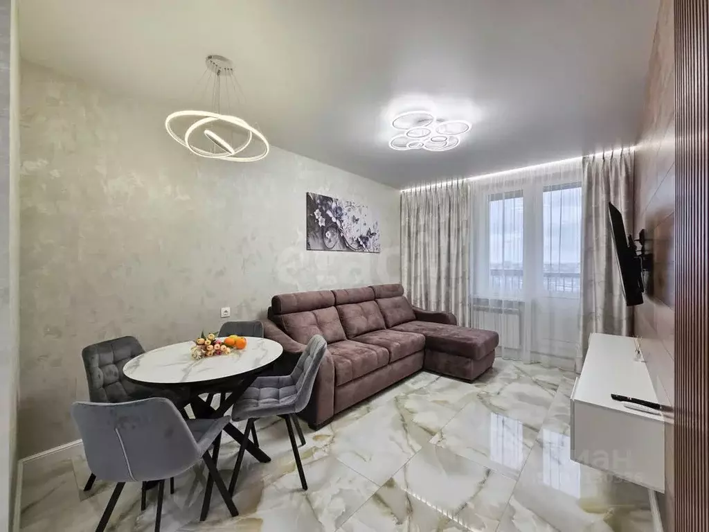 2-к кв. Татарстан, Набережные Челны Сармановский тракт, 27 (54.0 м) - Фото 0