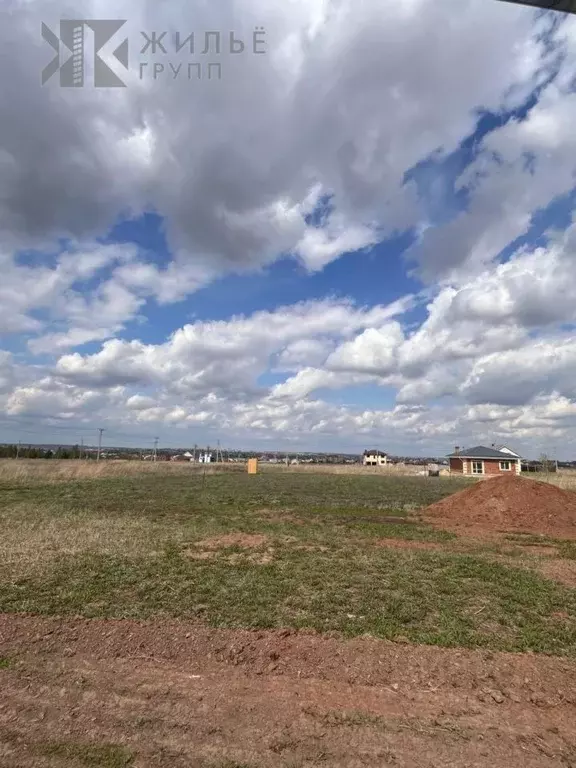 Участок в Свердловская область, Екатеринбург ул. 32-я Баритовая (10.0 ... - Фото 0