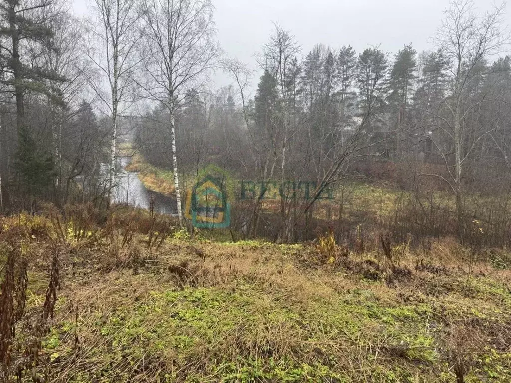 Участок в Ленинградская область, Кировский район, Павловское городское ... - Фото 1