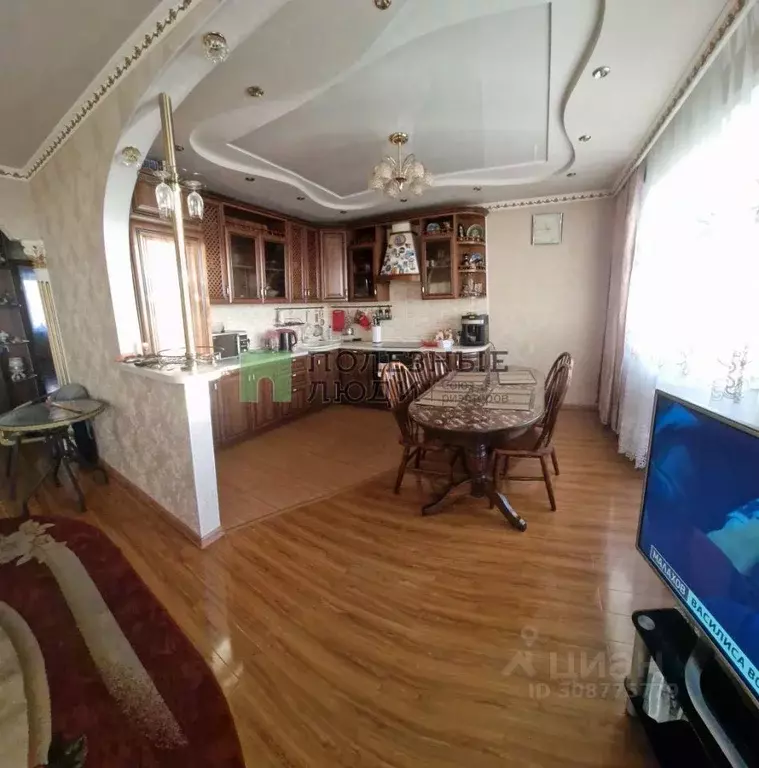 2-к кв. Забайкальский край, Чита Царский мкр, 1 (69.0 м) - Фото 0