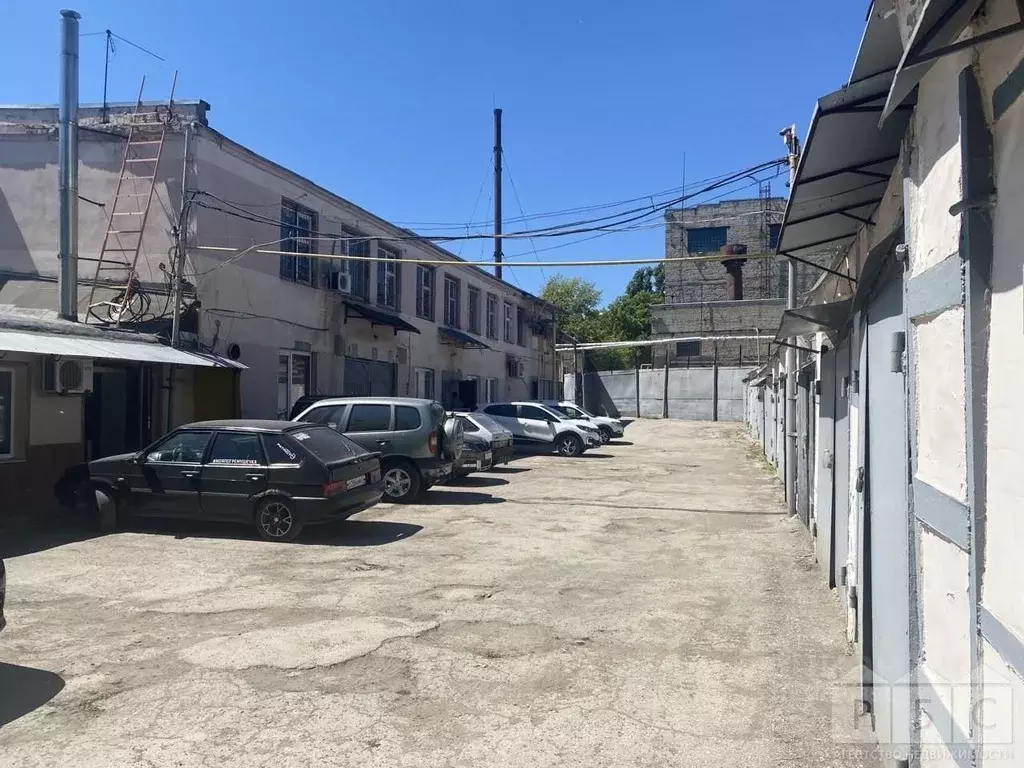 Помещение свободного назначения в Саратовская область, Саратов ул. ... - Фото 1