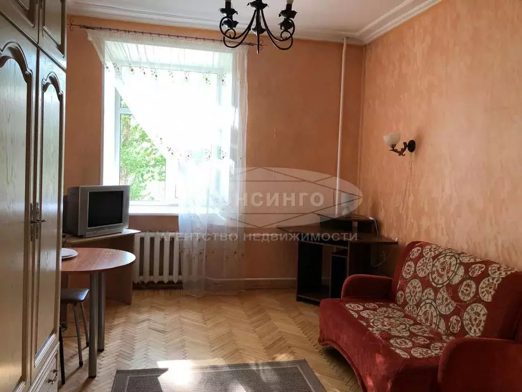 Продается комната в 3-комнатной квартире - Фото 0