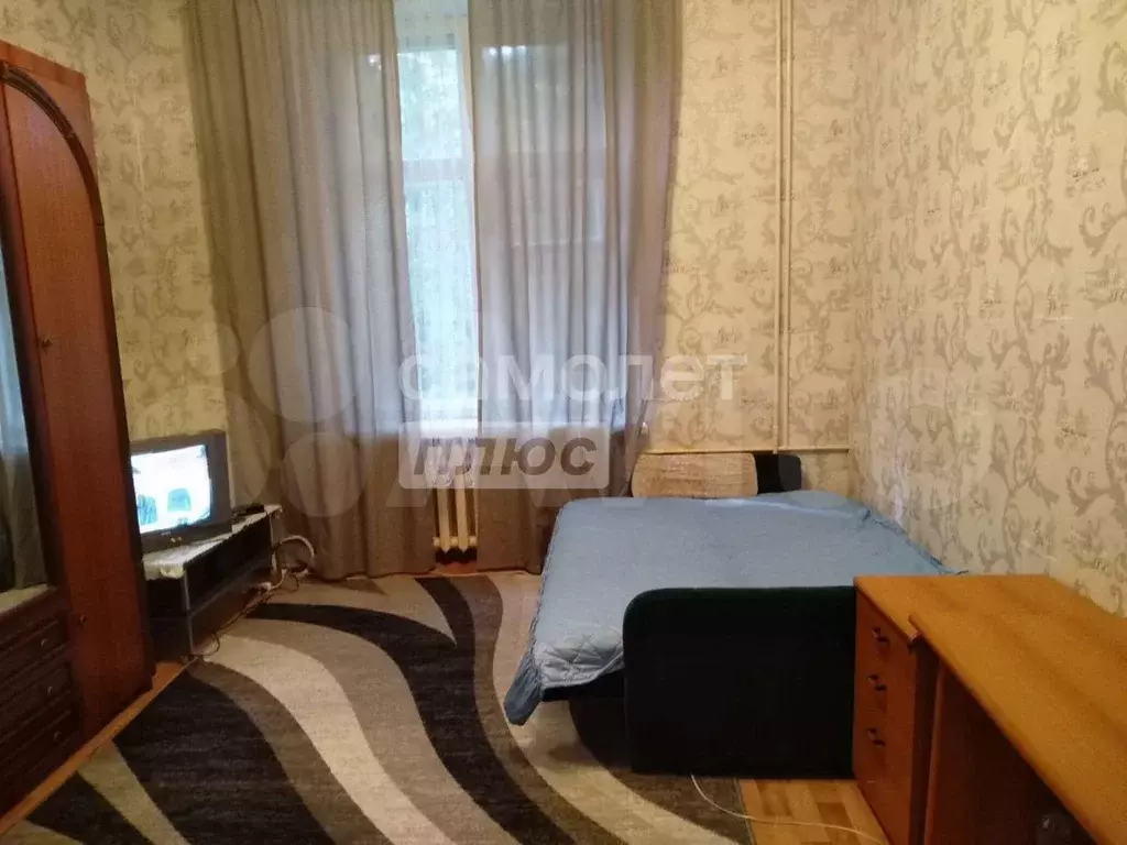 Комната 33 м в 3-к., 4/9 эт. - Фото 0
