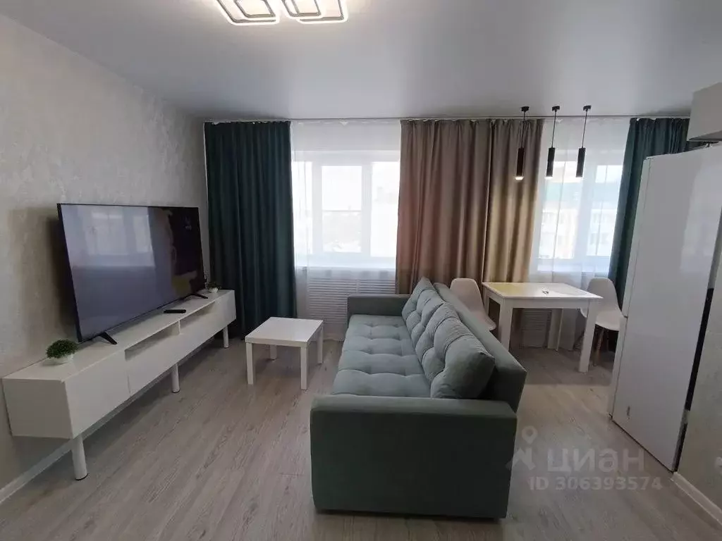 2-к кв. Чувашия, Чебоксары просп. Ленина, 32 (45.0 м) - Фото 0