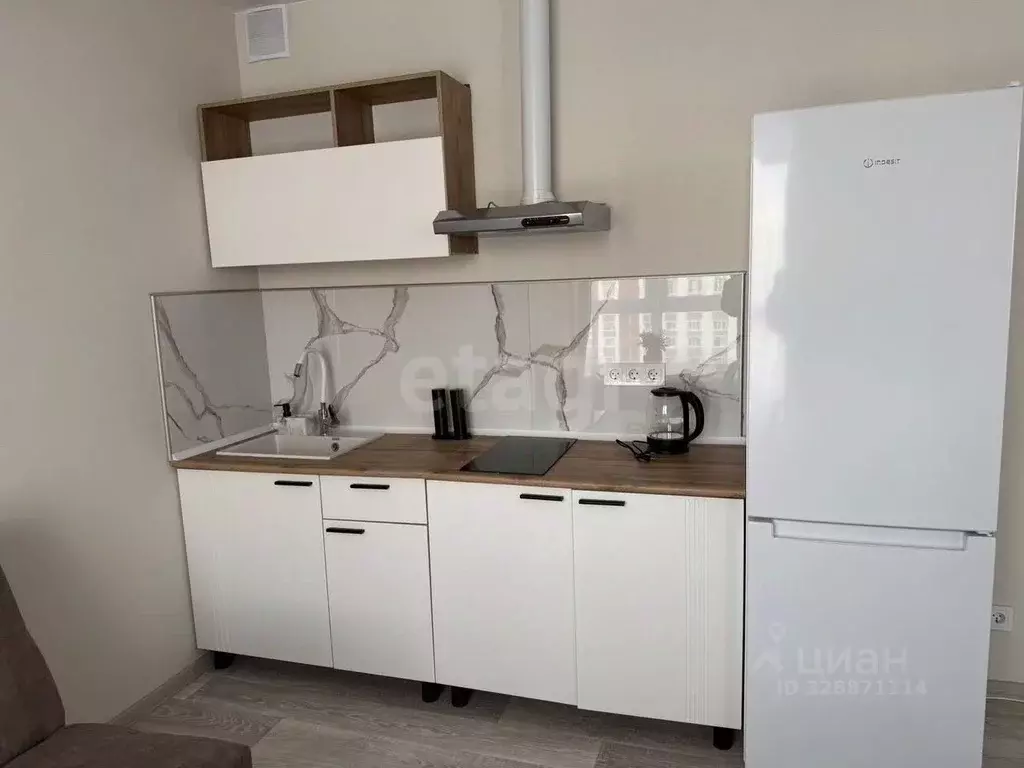 Студия Ямало-Ненецкий АО, Новый Уренгой просп. Губкина, 11Б (30.0 м) - Фото 2