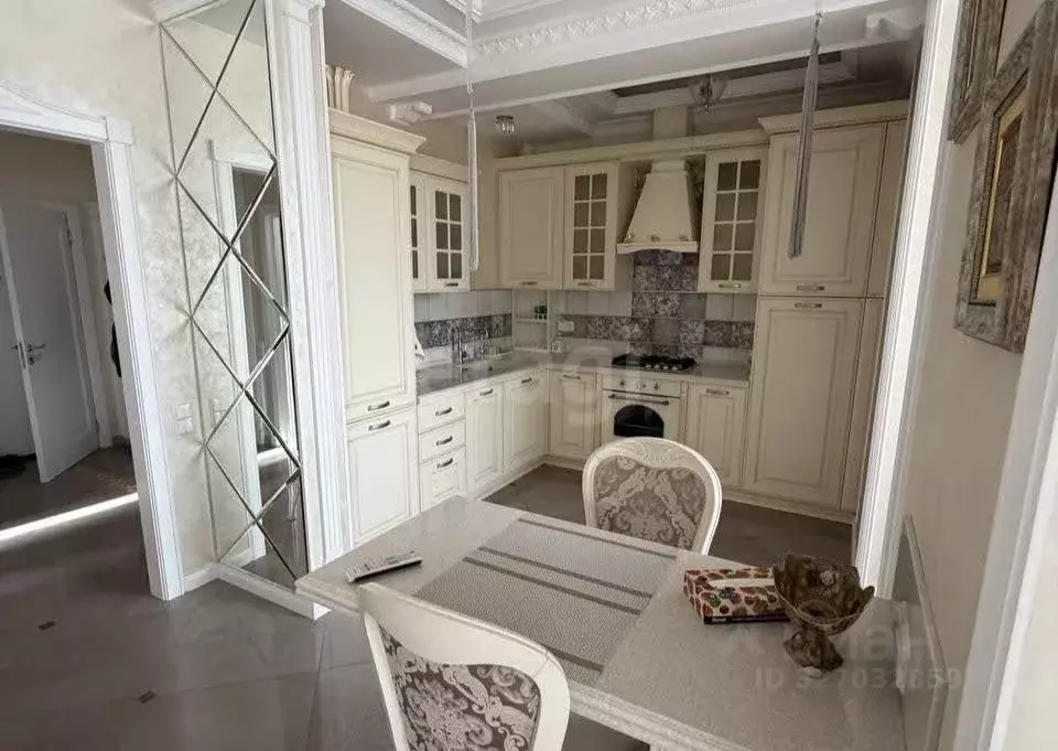 2-к кв. Крым, Симферополь бул. Ивана Франко (75.0 м) - Фото 1