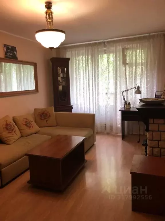 3-к кв. Москва наб. Новикова-Прибоя, 16К3 (55.4 м) - Фото 0
