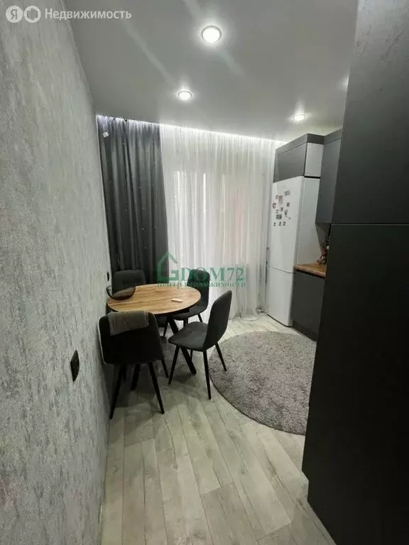 1-комнатная квартира: Тобольск, 10-й микрорайон, 86 (36 м) - Фото 1