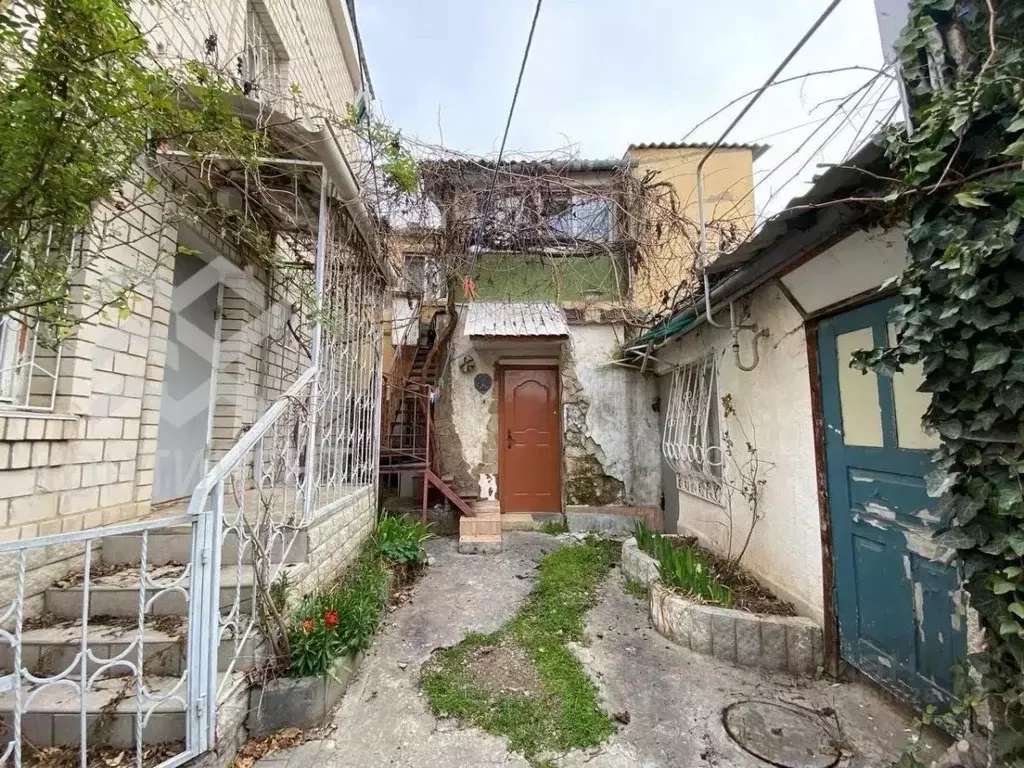 Дом в Крым, Евпатория ул. Имени Евгения Ефета, 8 (71 м) - Фото 1