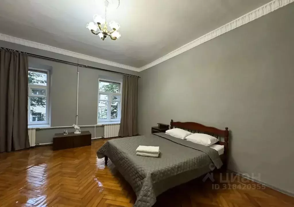 2-к кв. Санкт-Петербург наб. Реки Мойки, 6 (90.0 м) - Фото 1