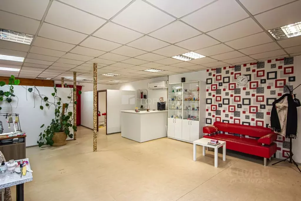 Офис в Новосибирская область, Обь Октябрьская ул., 16 (80 м) - Фото 2