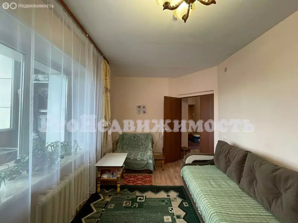 2-комнатная квартира: Кызыл, микрорайон Спутник, Убсу-Нурская улица, ... - Фото 2